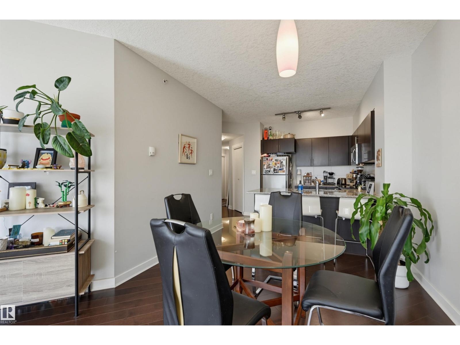 #2204 10152 104 St Nw Property Photo 14