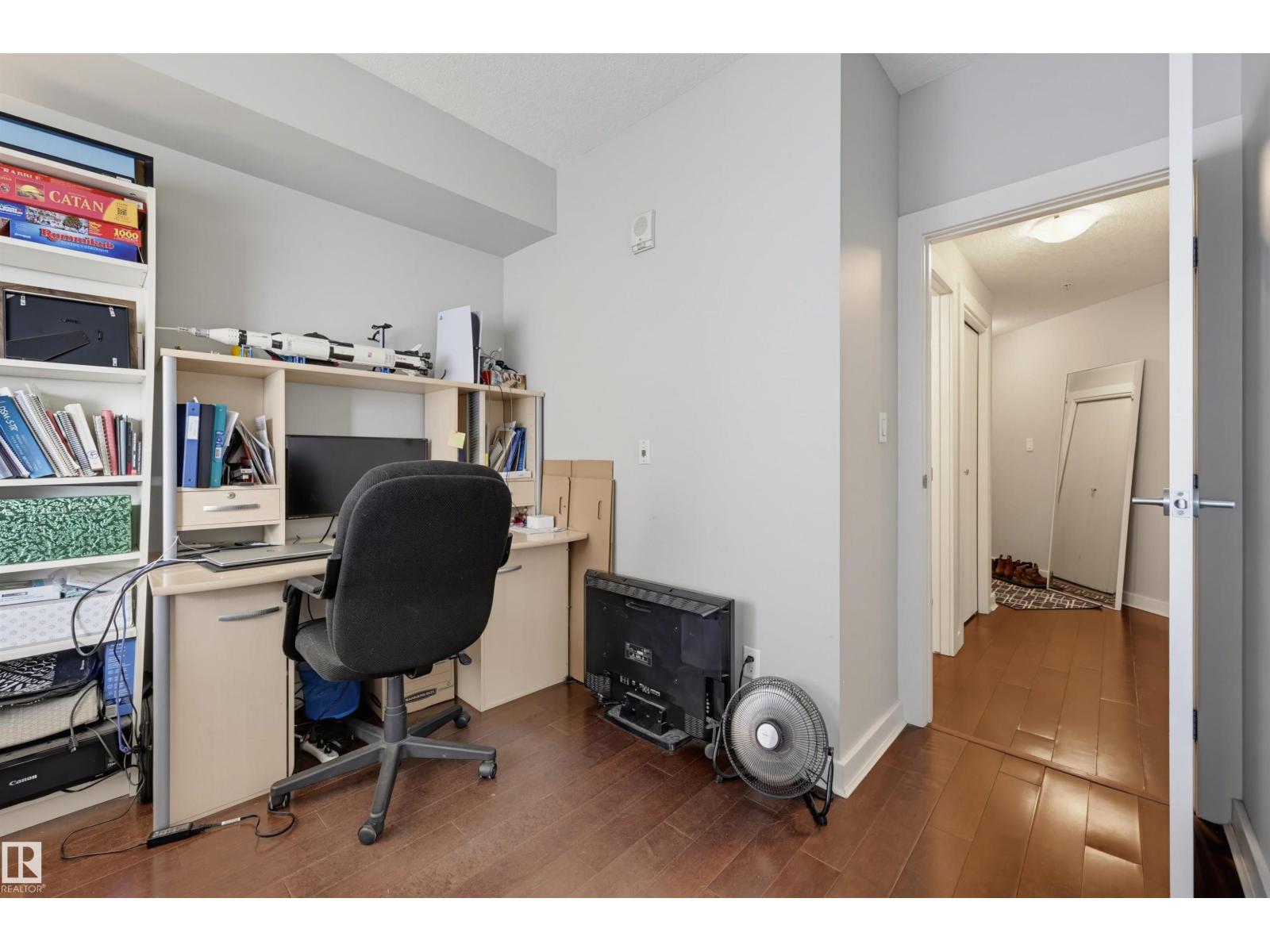 #2204 10152 104 St Nw Property Photo 25