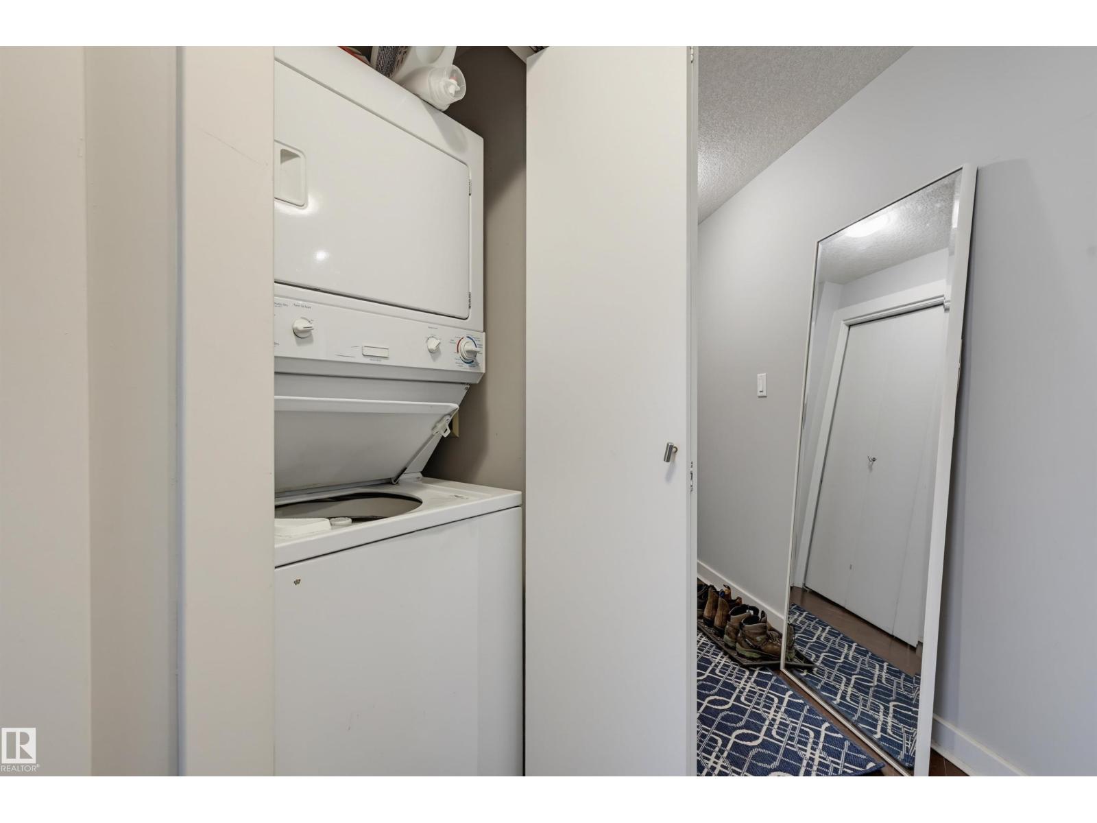 #2204 10152 104 St Nw Property Photo 27