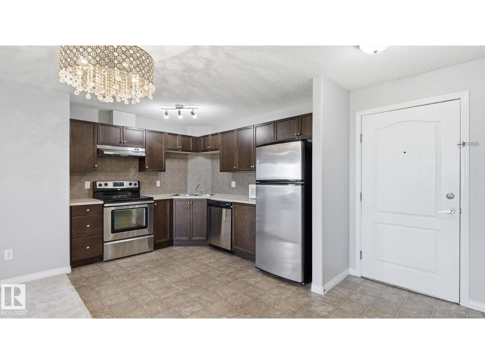 #7319 7327 South Terwillegar Dr Nw Property Photo 3