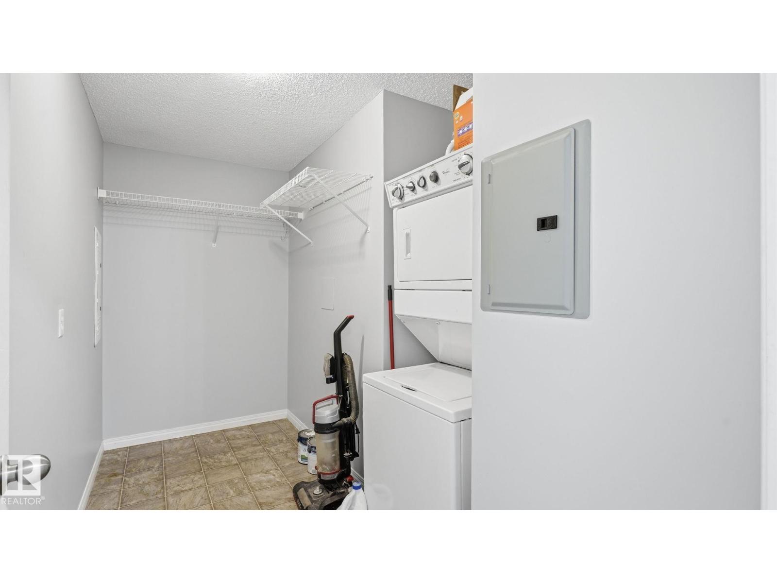 #7319 7327 South Terwillegar Dr Nw Property Photo 20