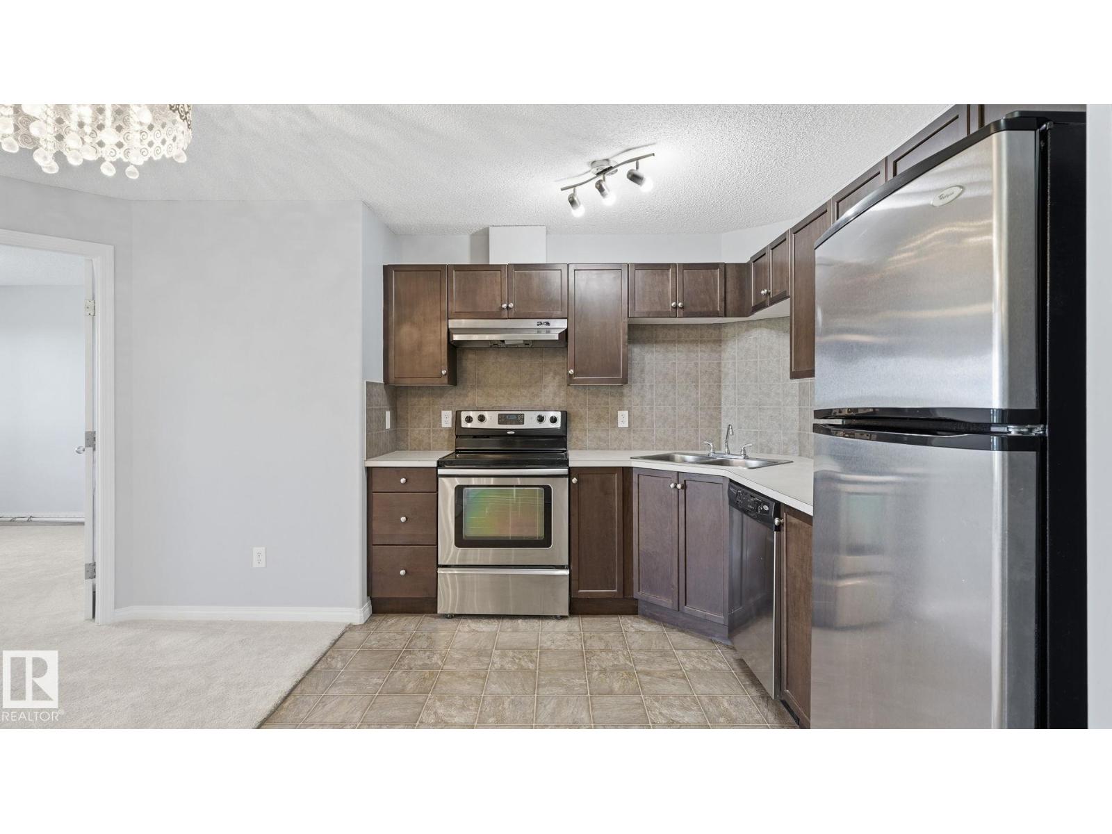 #7319 7327 South Terwillegar Dr Nw Property Photo 21