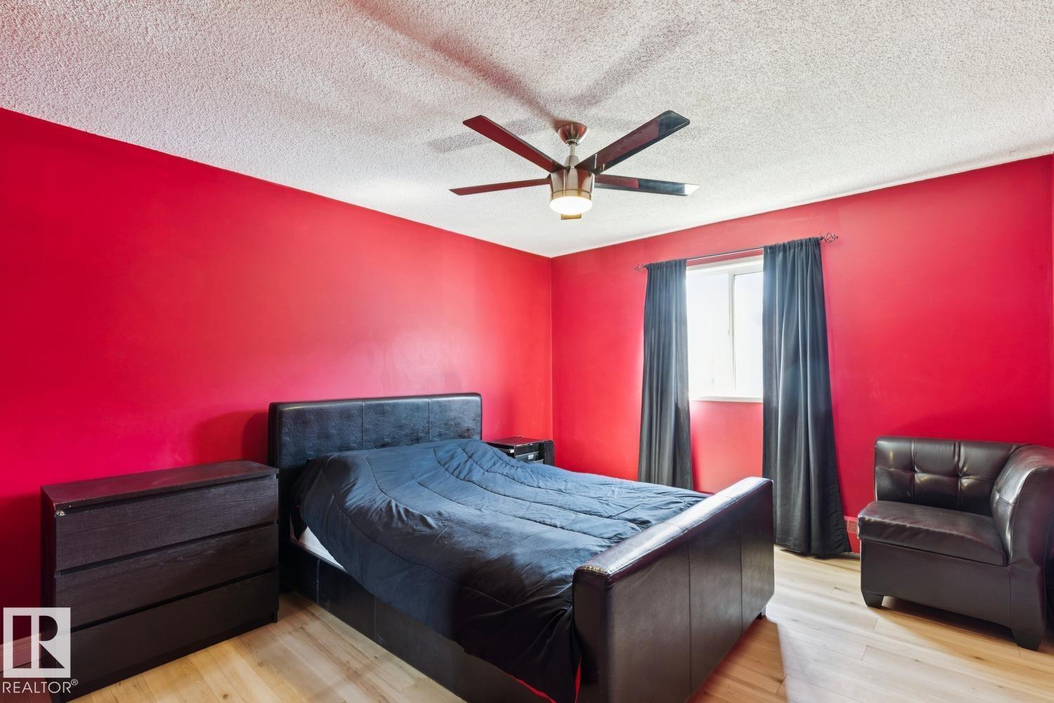 #239 10636 120 St Nw Property Photo 13