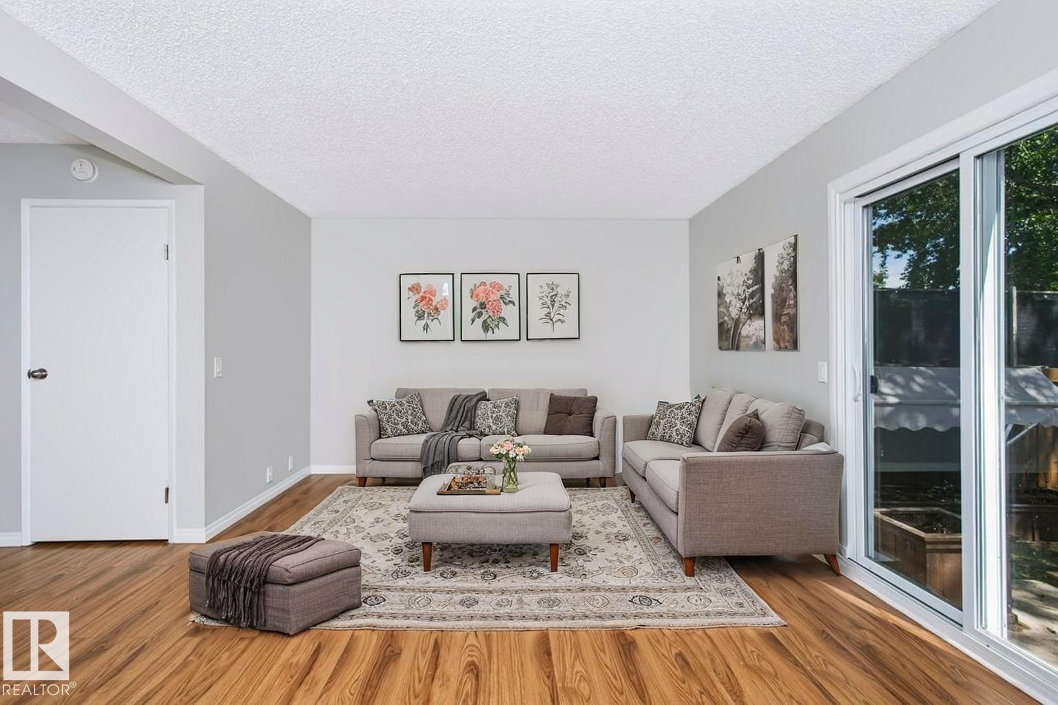#24 14511 52 St Nw Property Photo 12