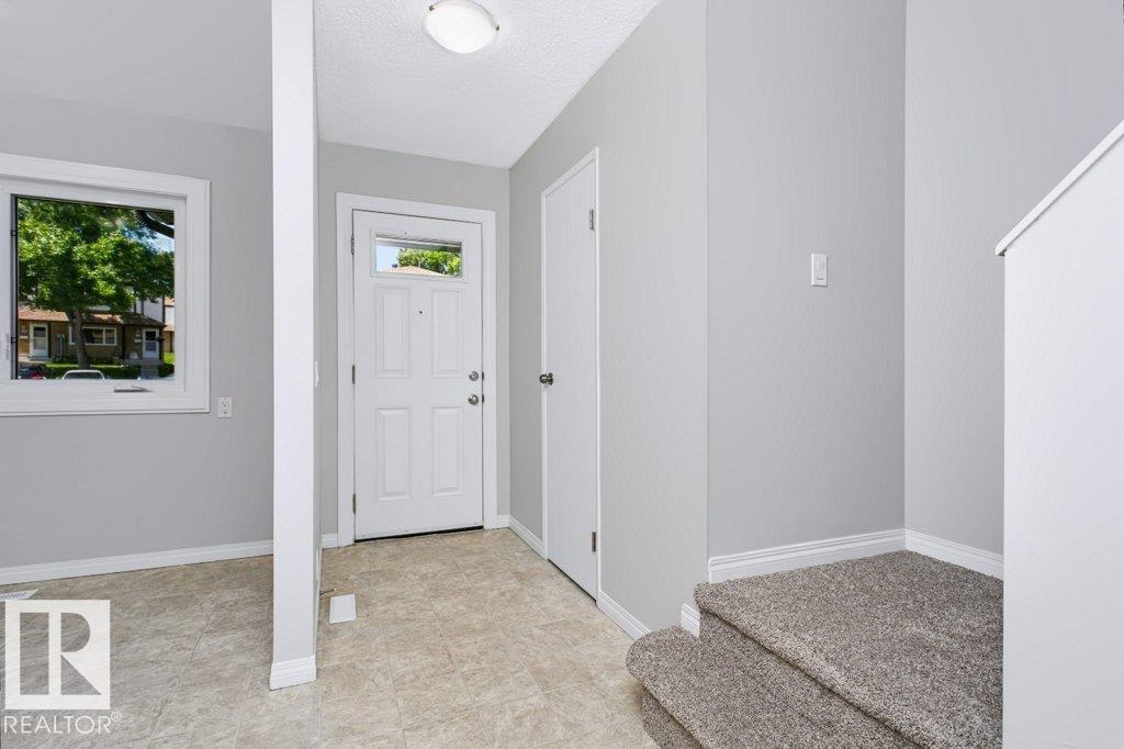 #24 14511 52 St Nw Property Photo 19