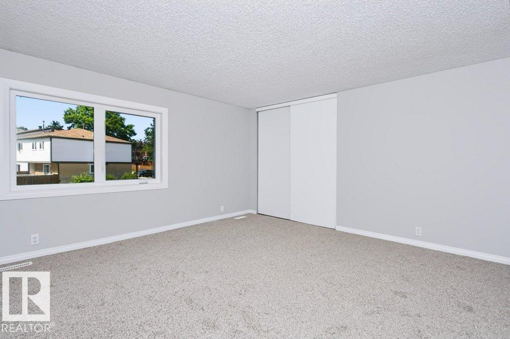 #24 14511 52 St Nw Property Photo 20
