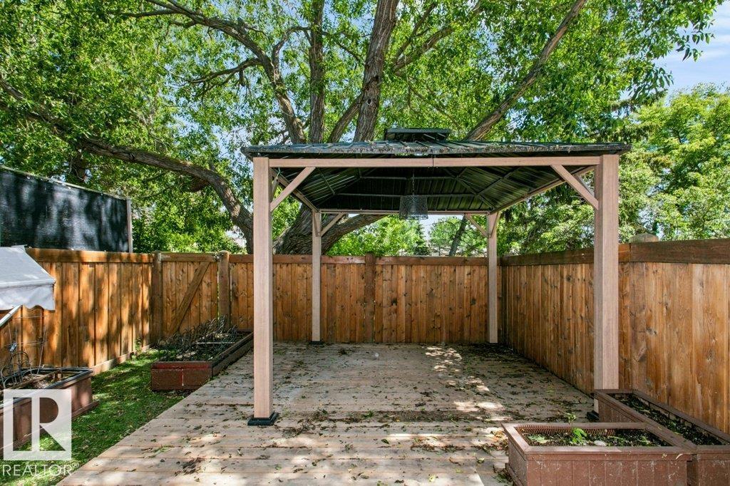#24 14511 52 St Nw Property Photo 38