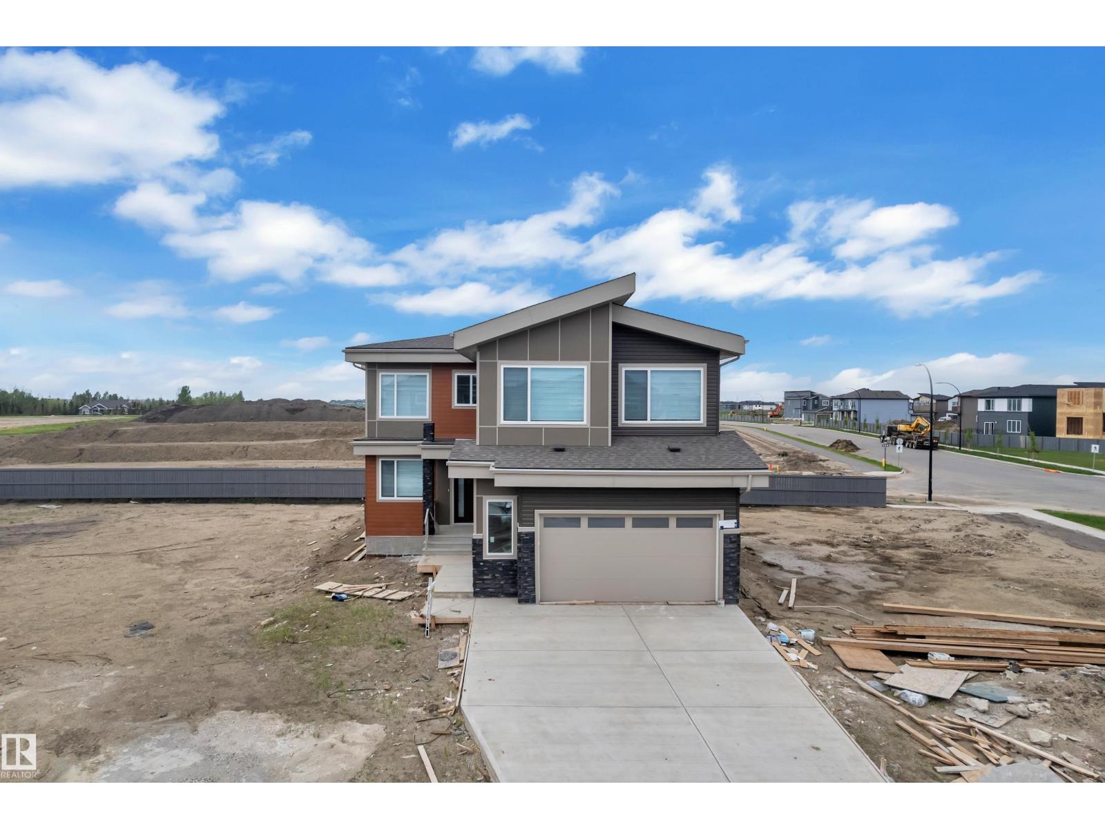 6408 26 St Ne Property Photo 1