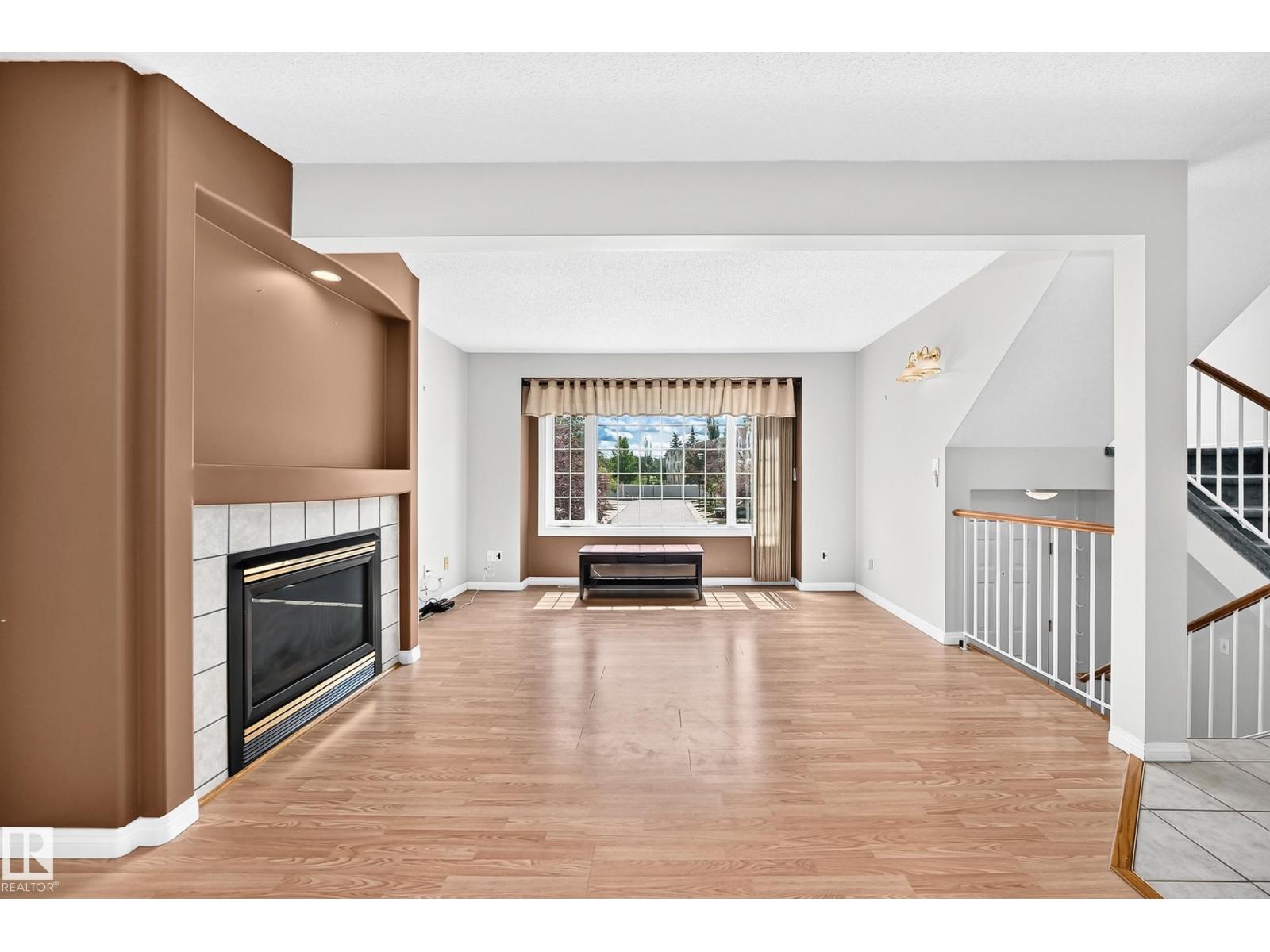 #51 9630 176 St Nw Property Photo 7