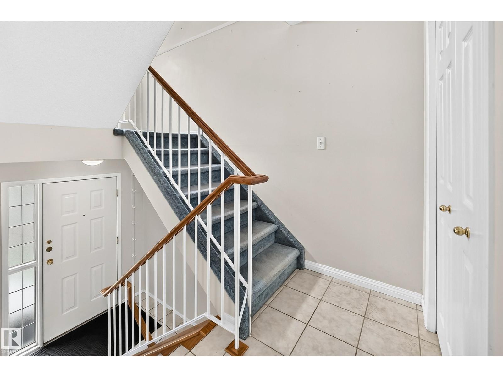 #51 9630 176 St Nw Property Photo 19