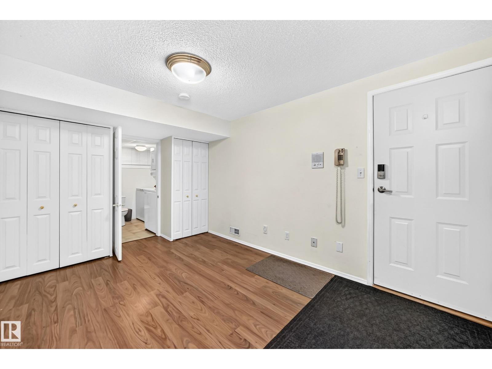 #51 9630 176 St Nw Property Photo 28