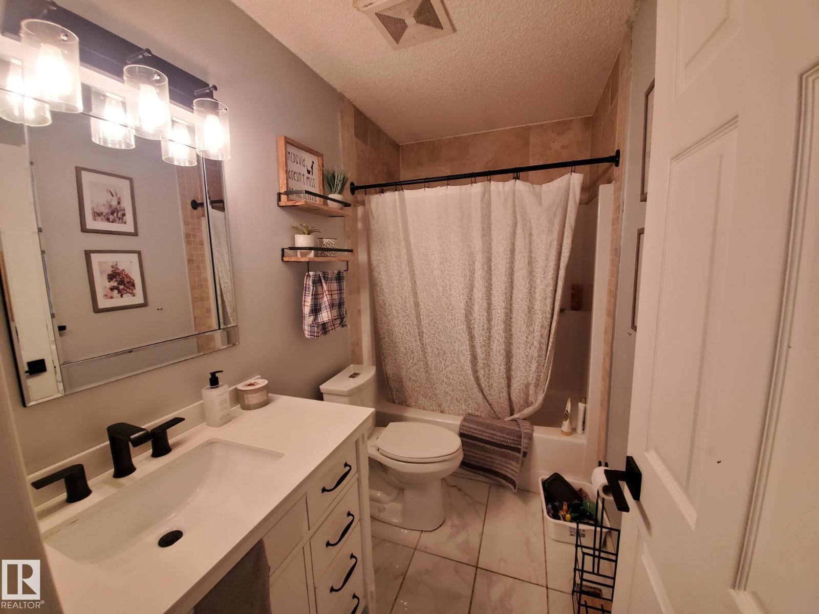 53 Langley Property Photo 13