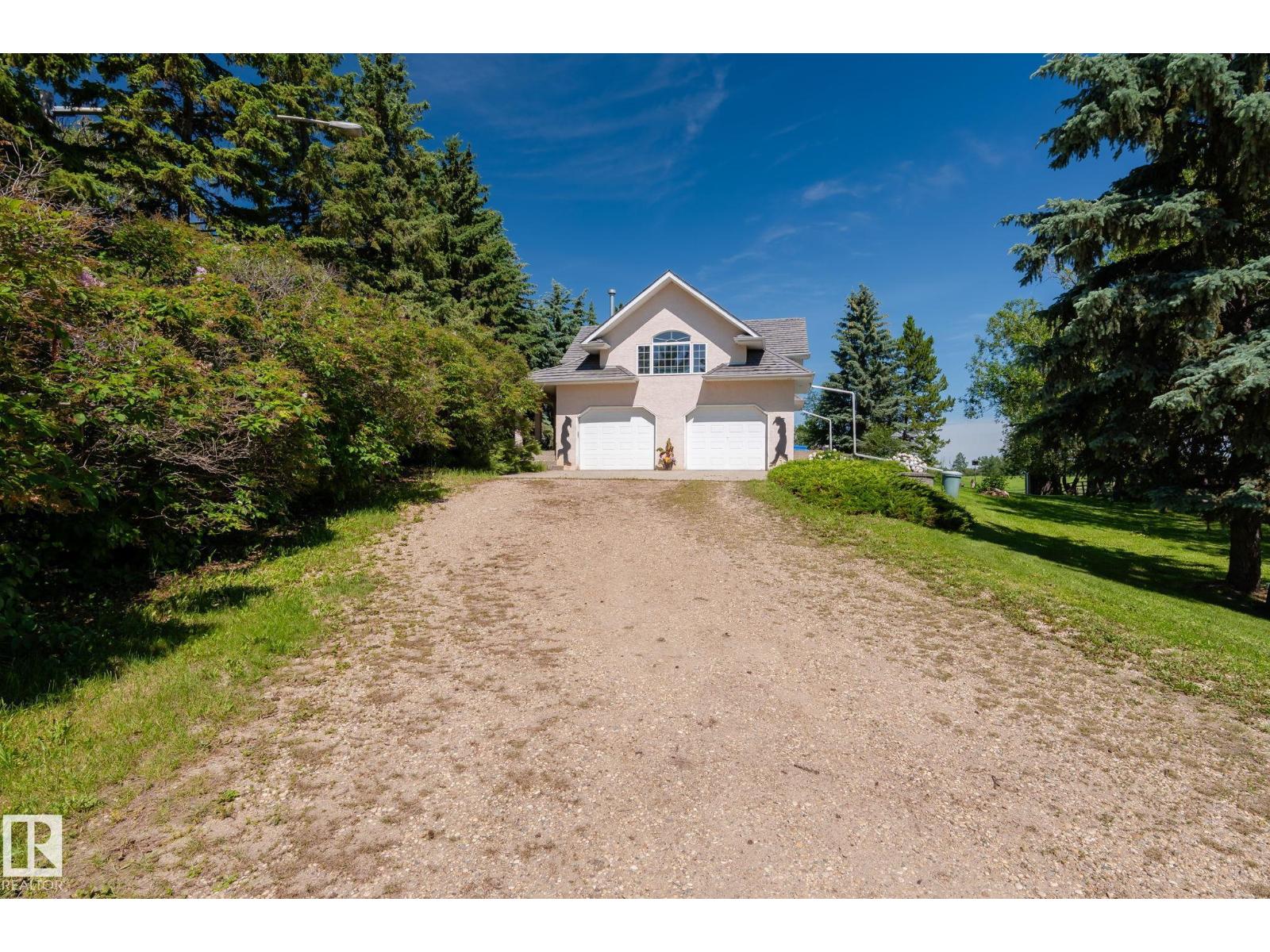 860 41 Av Sw Property Photo 2