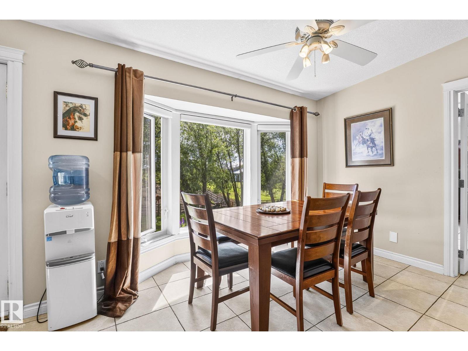 860 41 Av Sw Property Photo 7