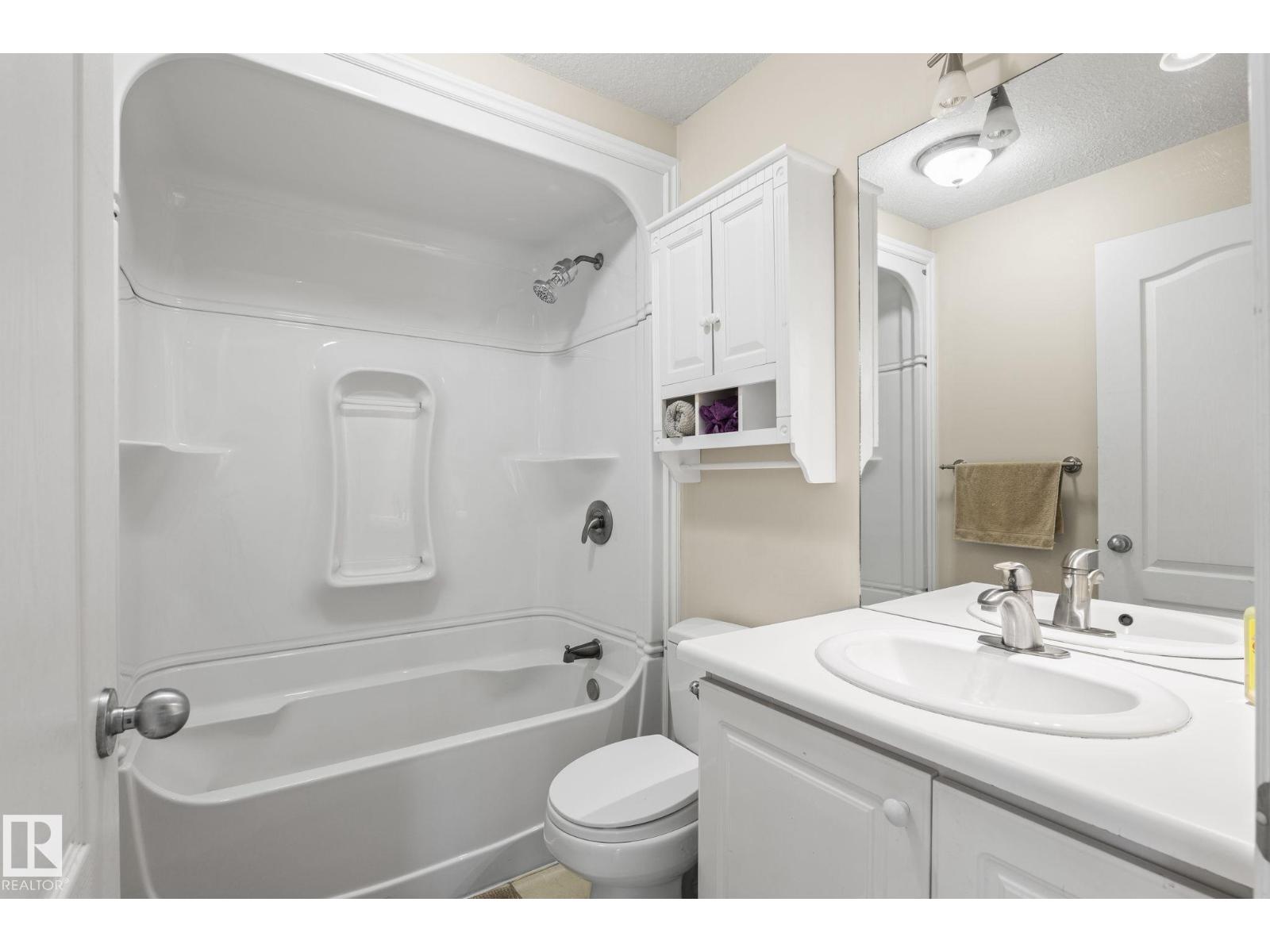 860 41 Av Sw Property Photo 15