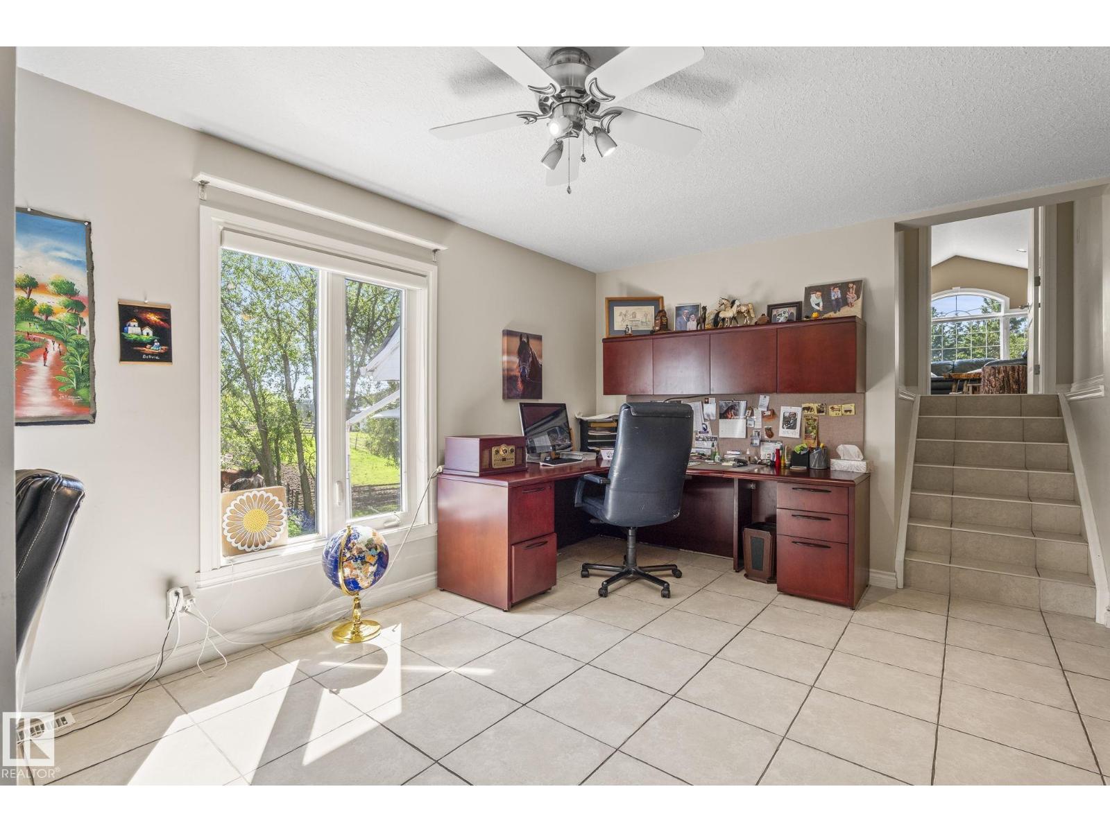 860 41 Av Sw Property Photo 16