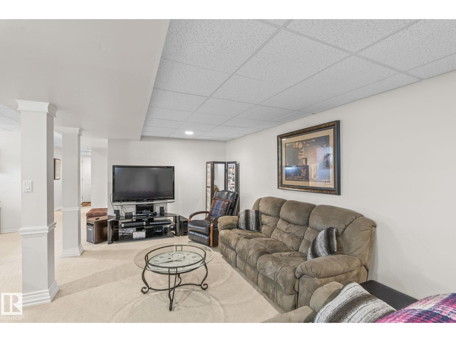 860 41 Av Sw Property Photo 33