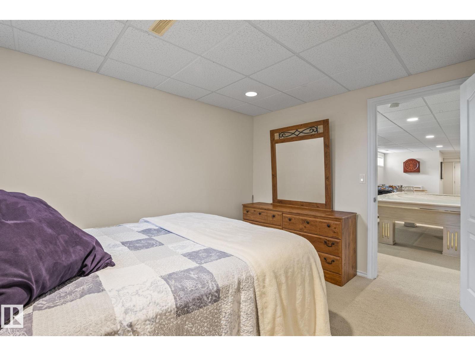 860 41 Av Sw Property Photo 36