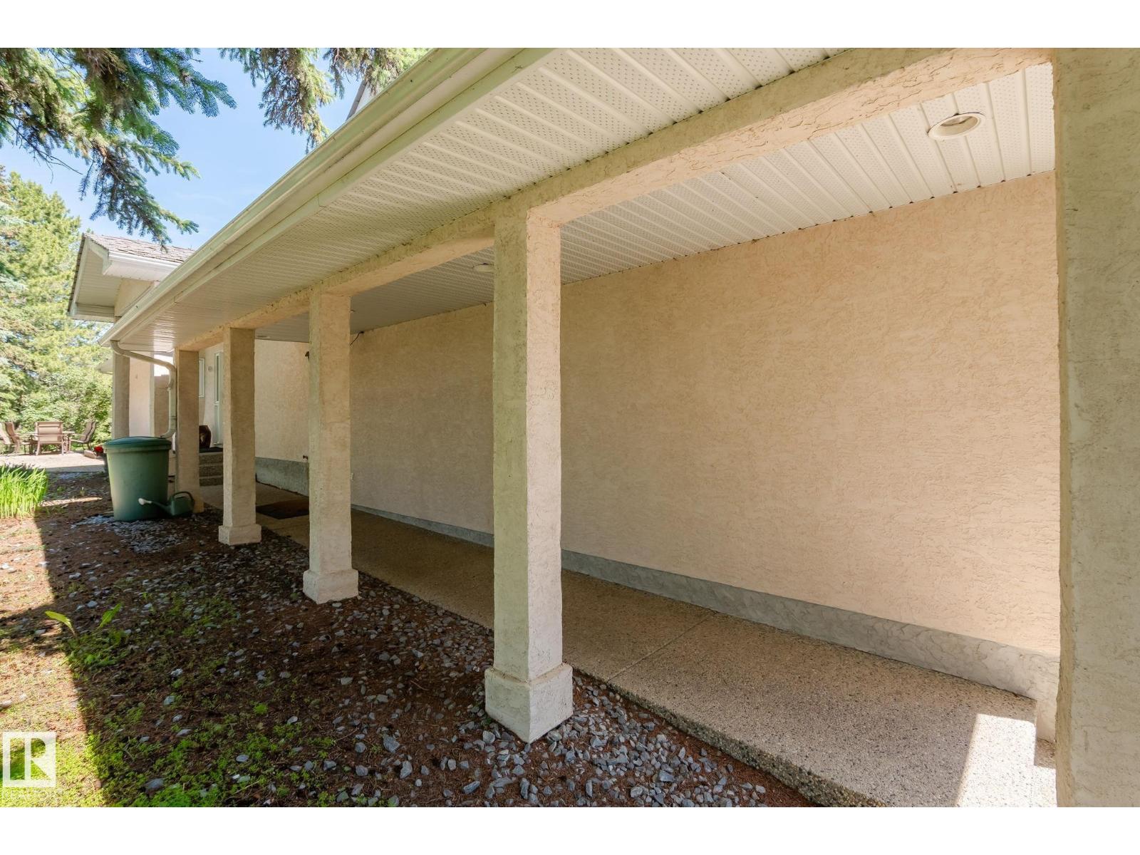 860 41 Av Sw Property Photo 41