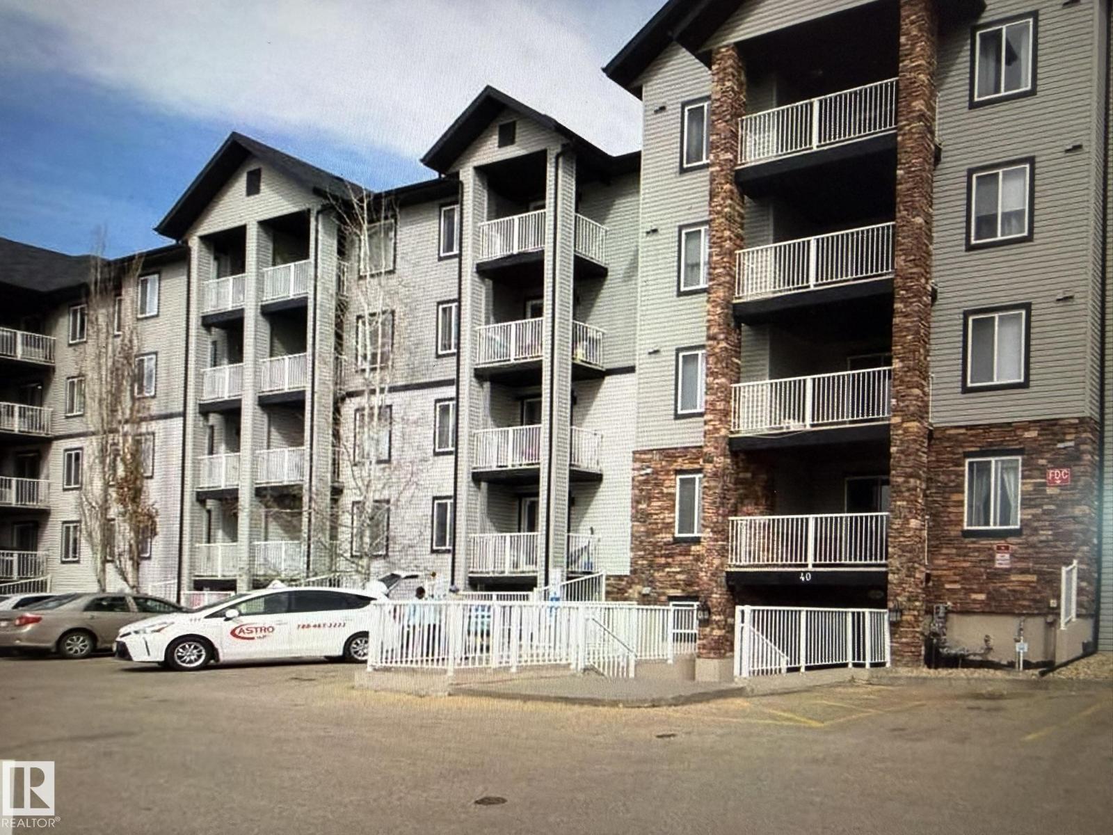 #106 40 SUMMERWOOD BV