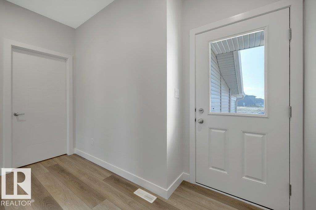 788 Bank Dr Property Photo 17