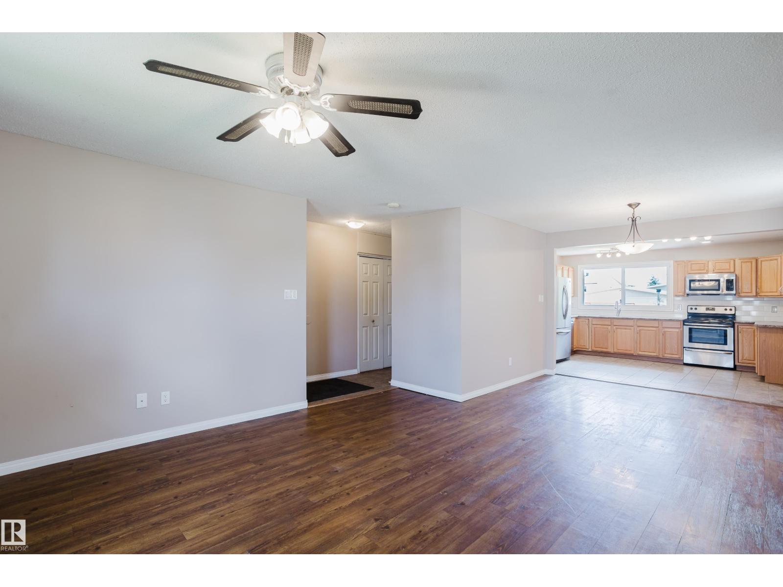 8707 151 Av Nw Property Photo 10
