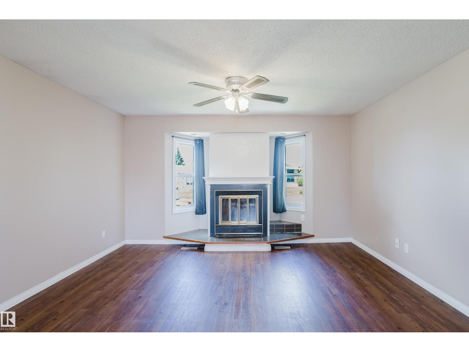 8707 151 Av Nw Property Photo 12