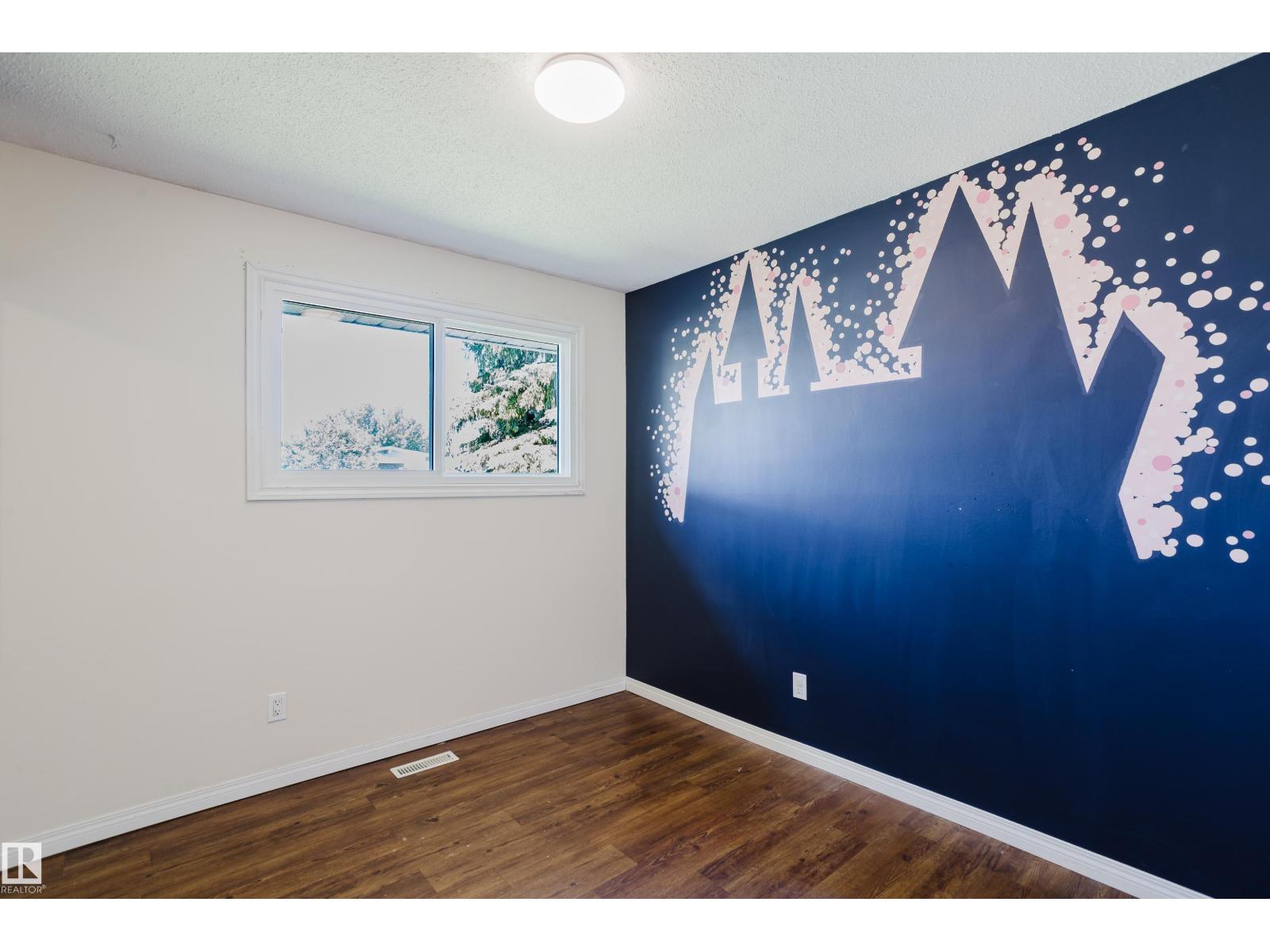 8707 151 Av Nw Property Photo 31