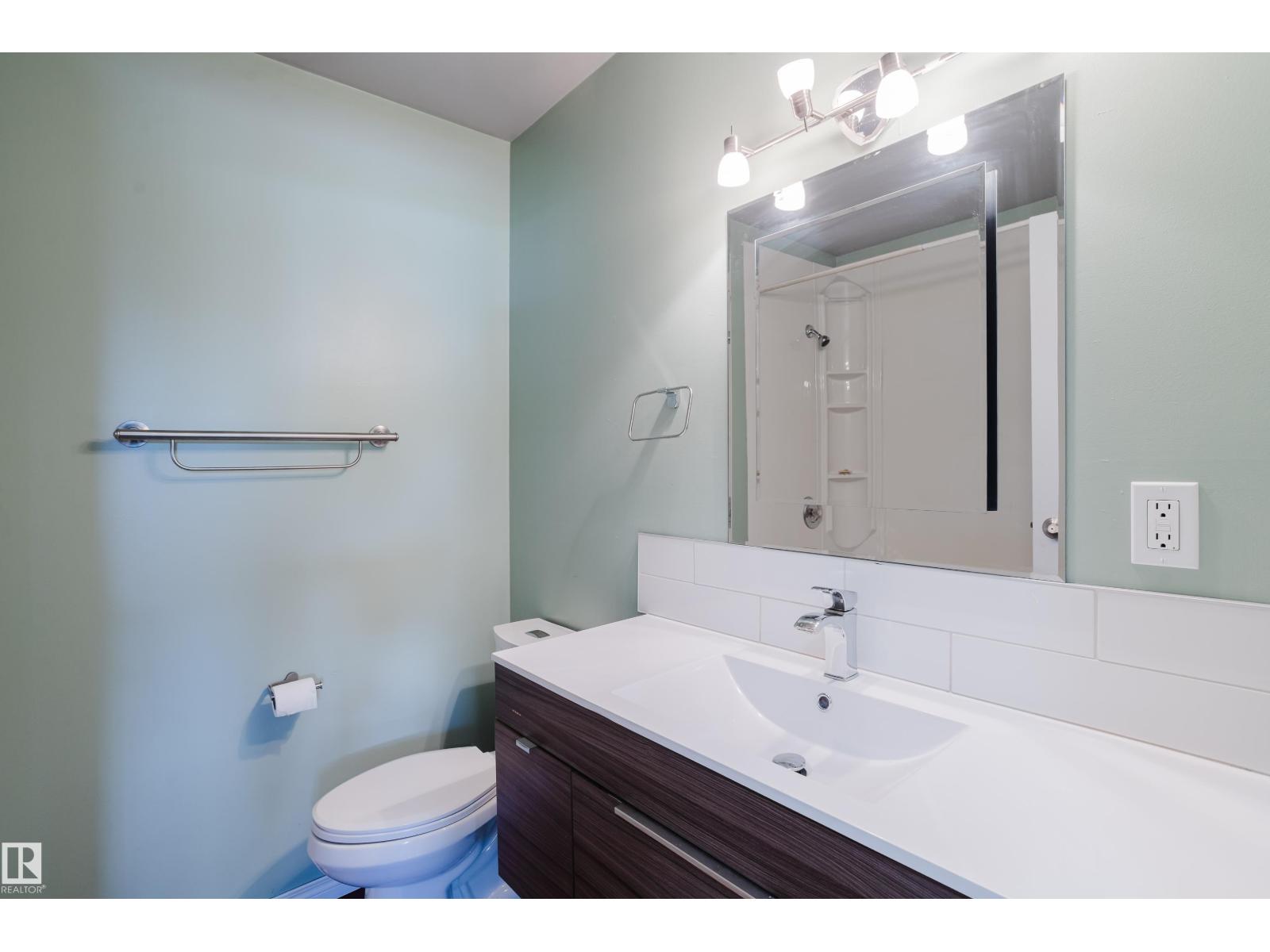 8707 151 Av Nw Property Photo 33