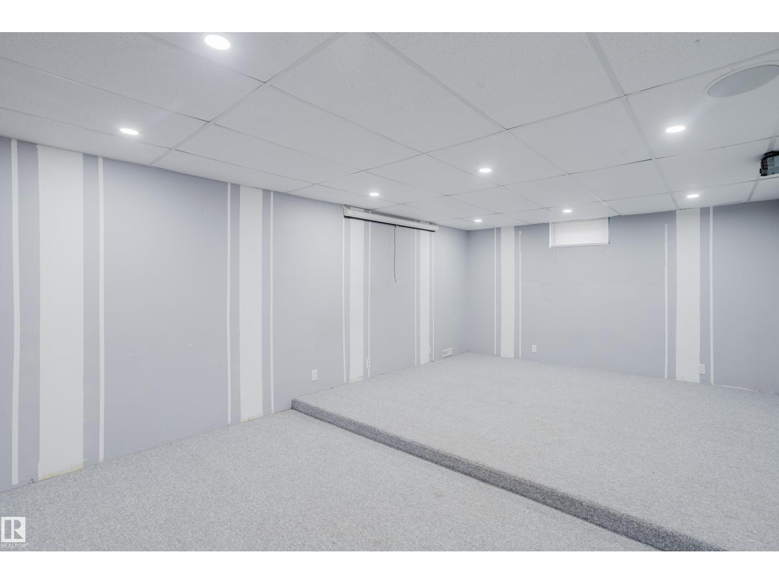 8707 151 Av Nw Property Photo 40