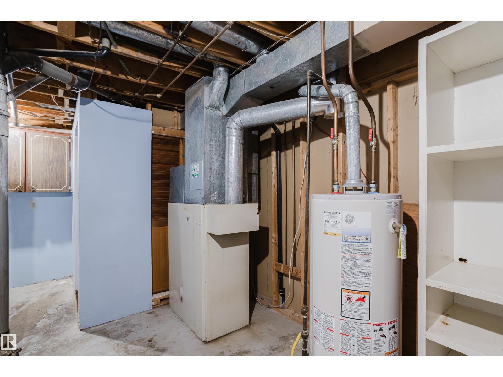 8707 151 Av Nw Property Photo 53