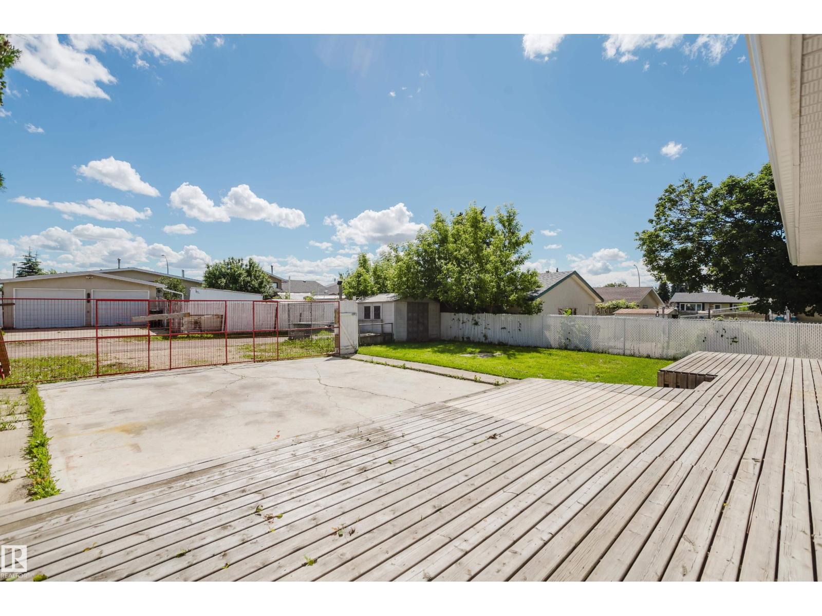 8707 151 Av Nw Property Photo 56