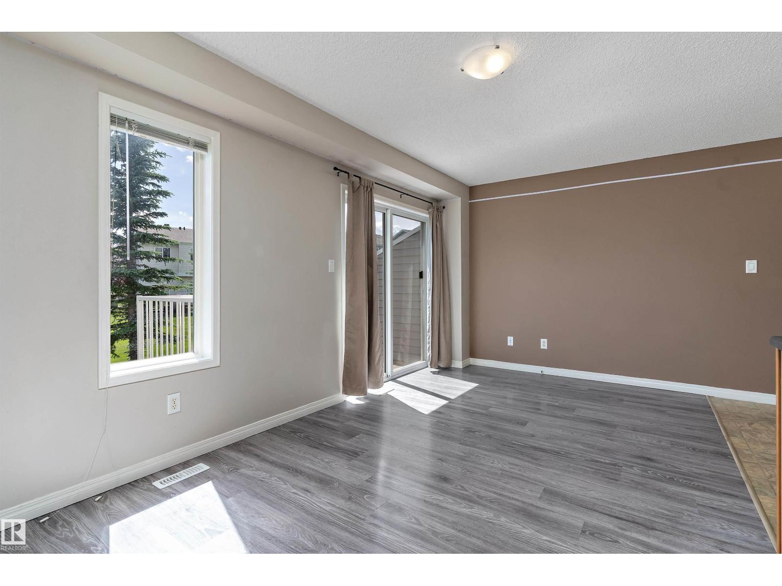 #56 130 Hyndman Cr Nw Property Photo 9