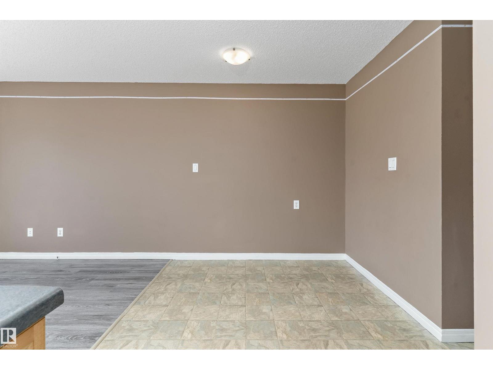 #56 130 Hyndman Cr Nw Property Photo 15
