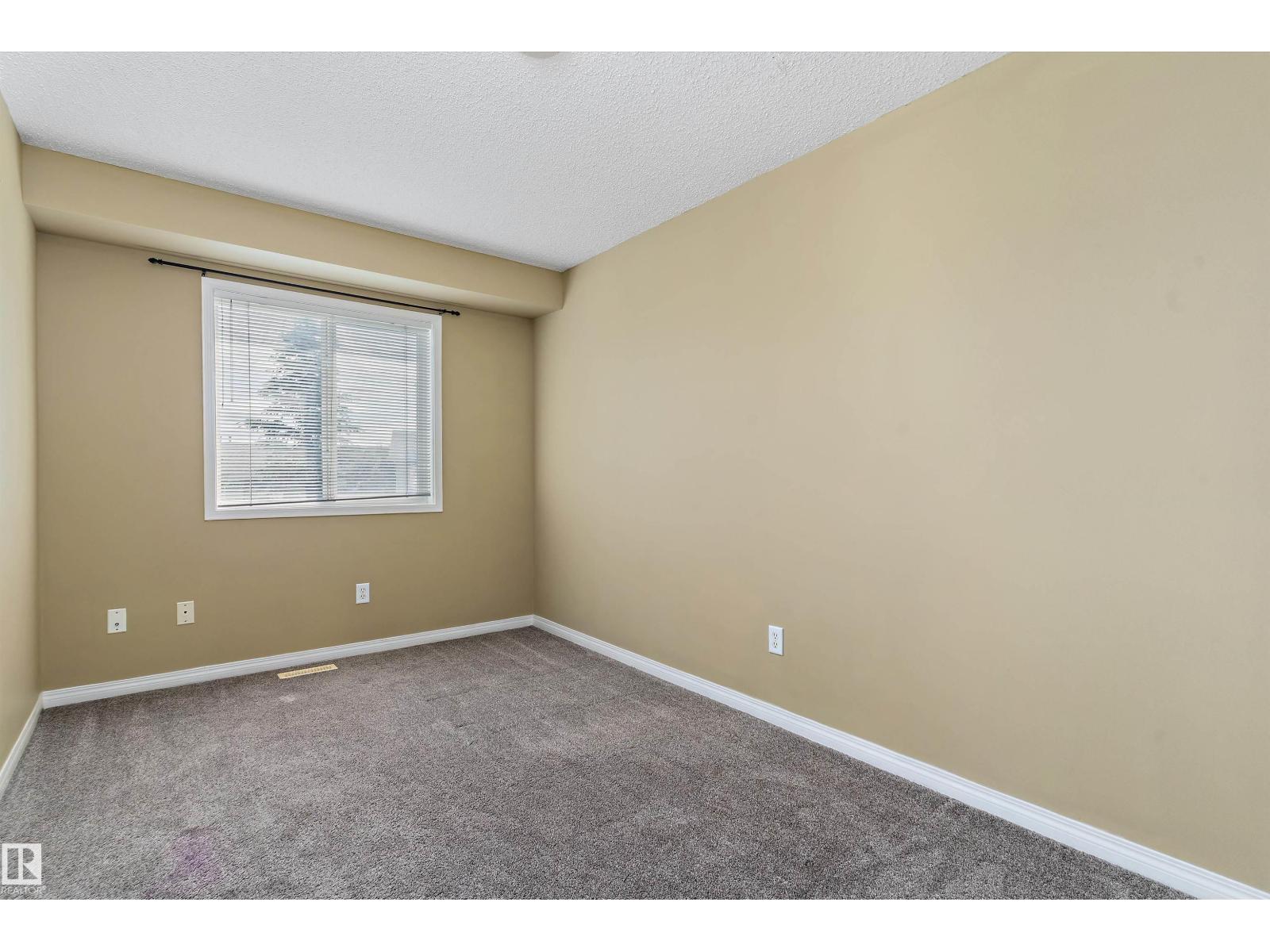 #56 130 Hyndman Cr Nw Property Photo 22