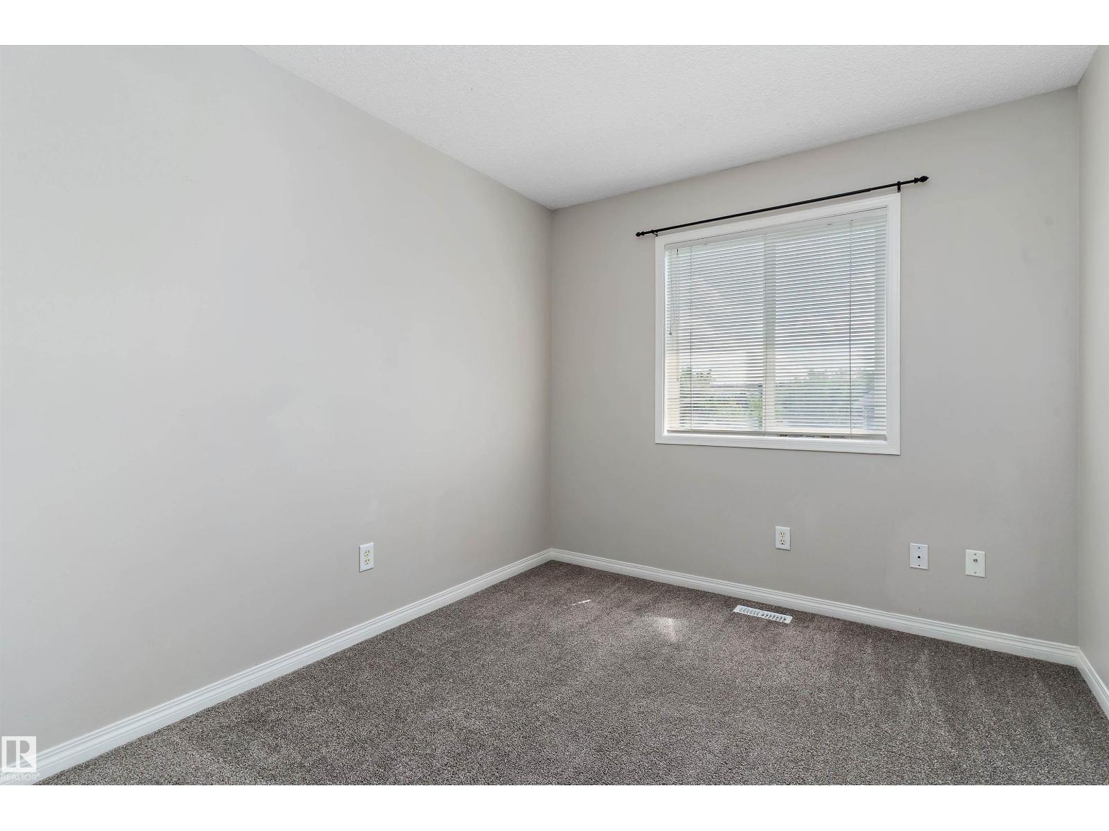 #56 130 Hyndman Cr Nw Property Photo 24