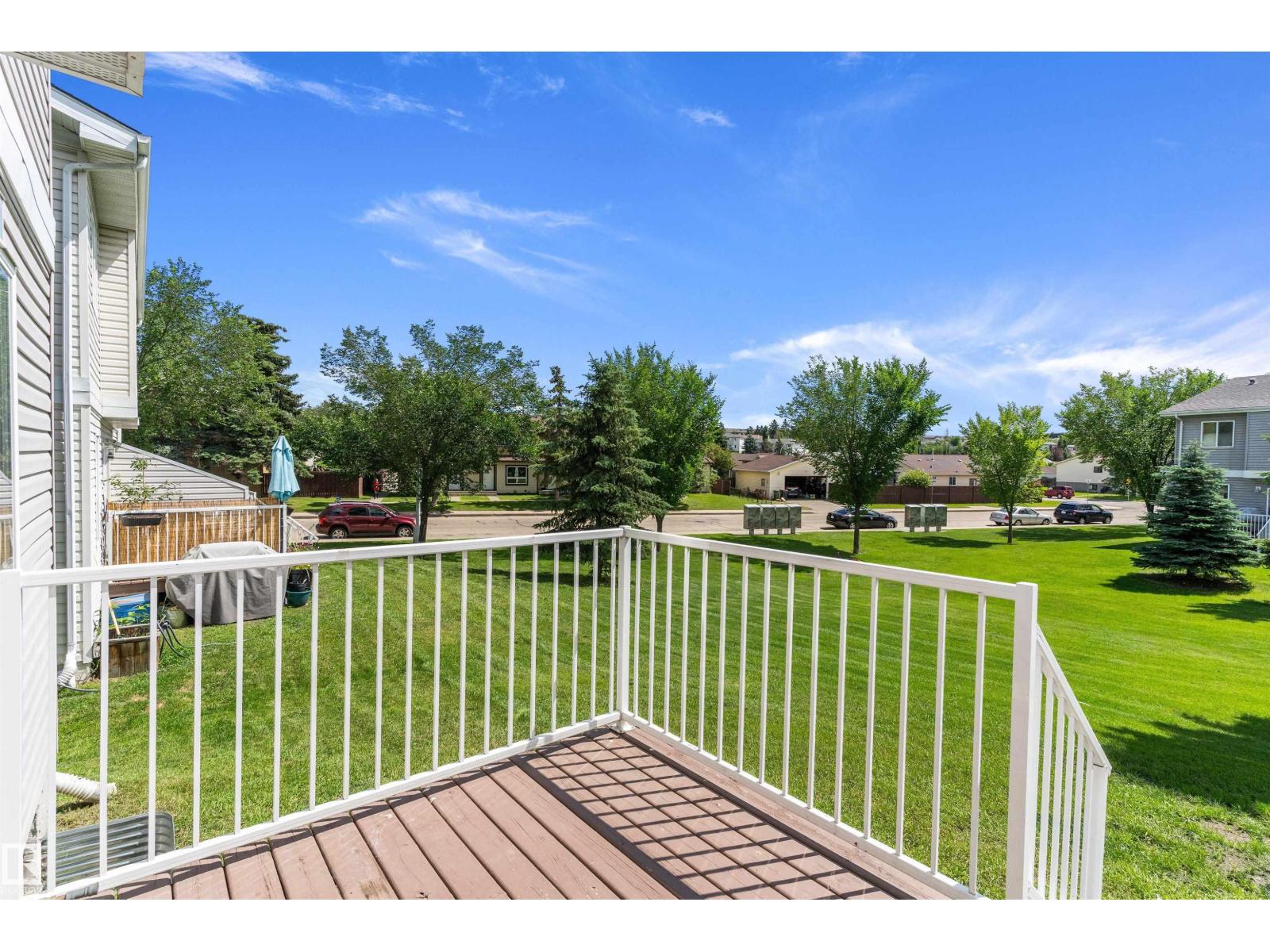 #56 130 Hyndman Cr Nw Property Photo 31