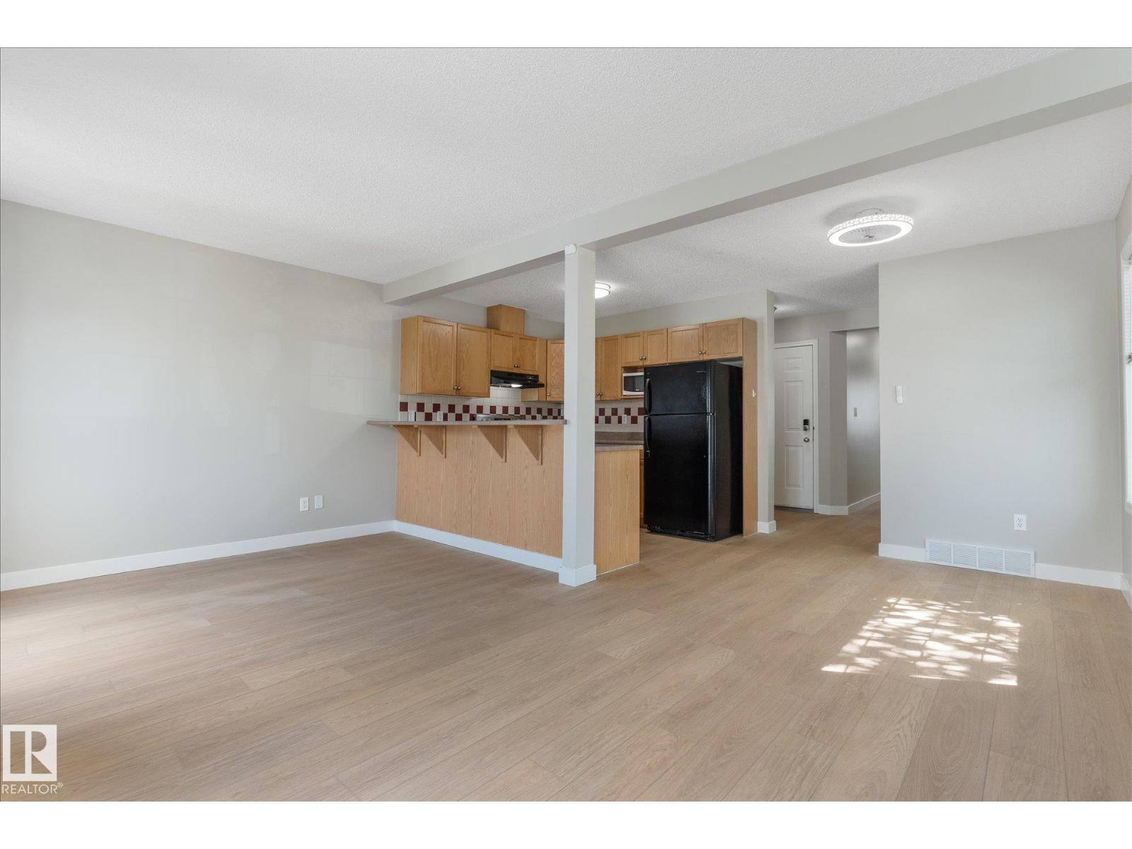5540 163 Av Nw Property Photo 12