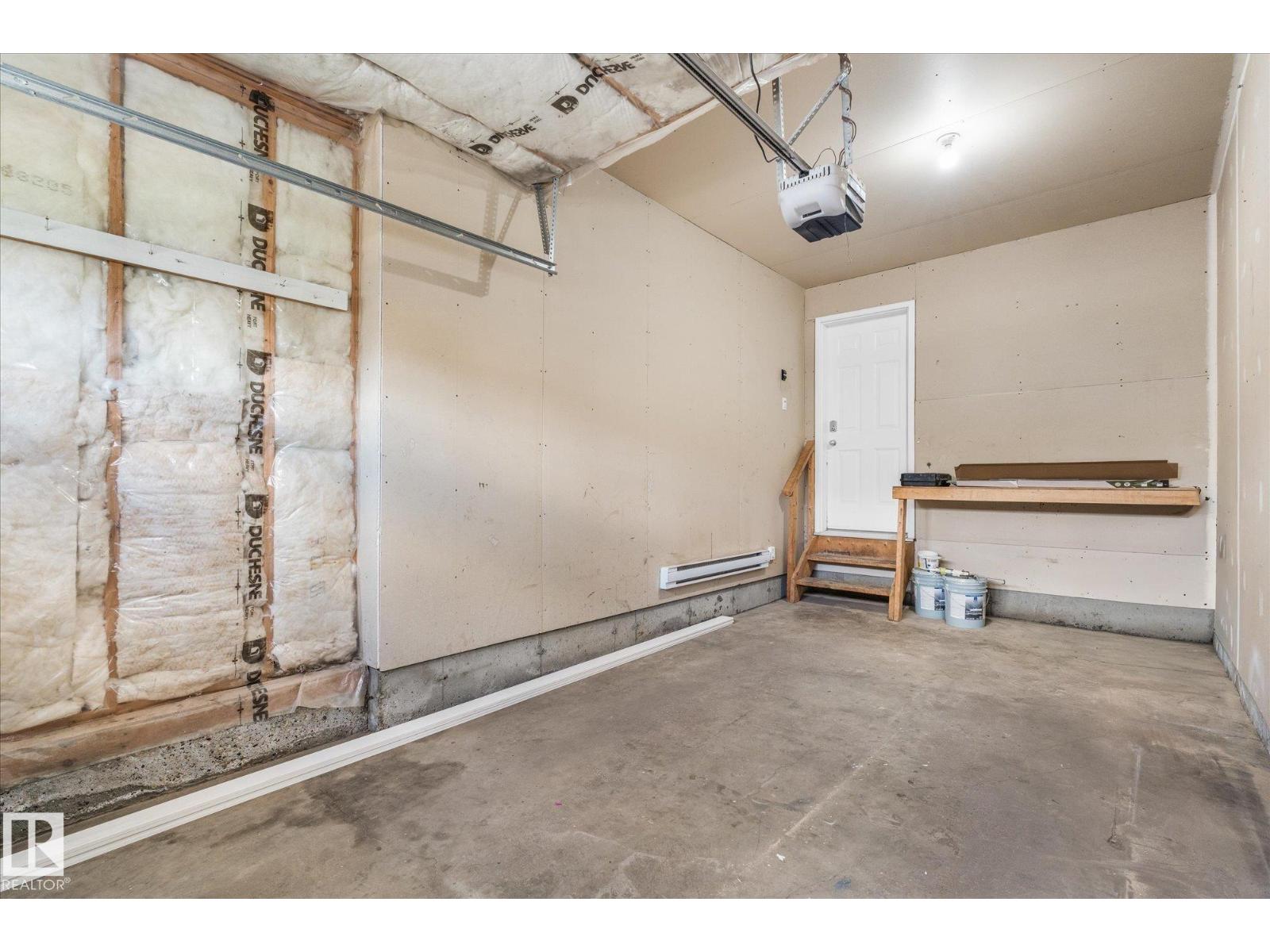 5540 163 Av Nw Property Photo 41