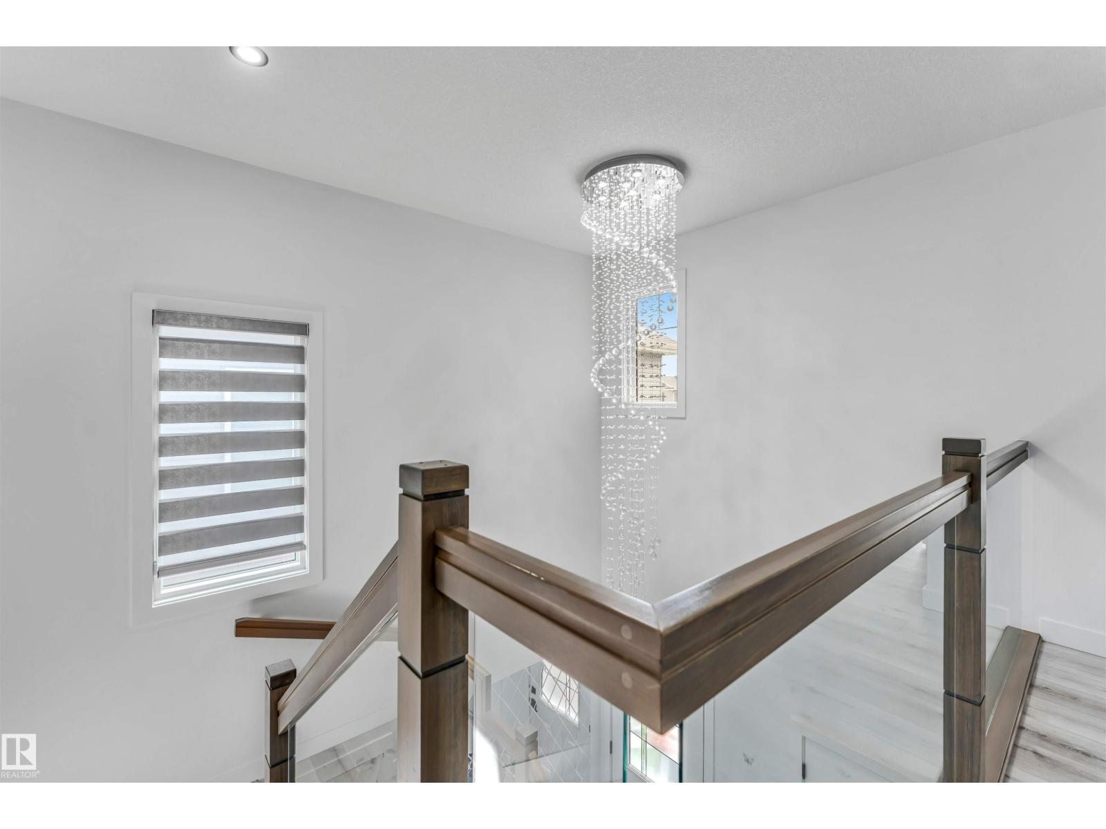 5809 65 St Property Photo 17