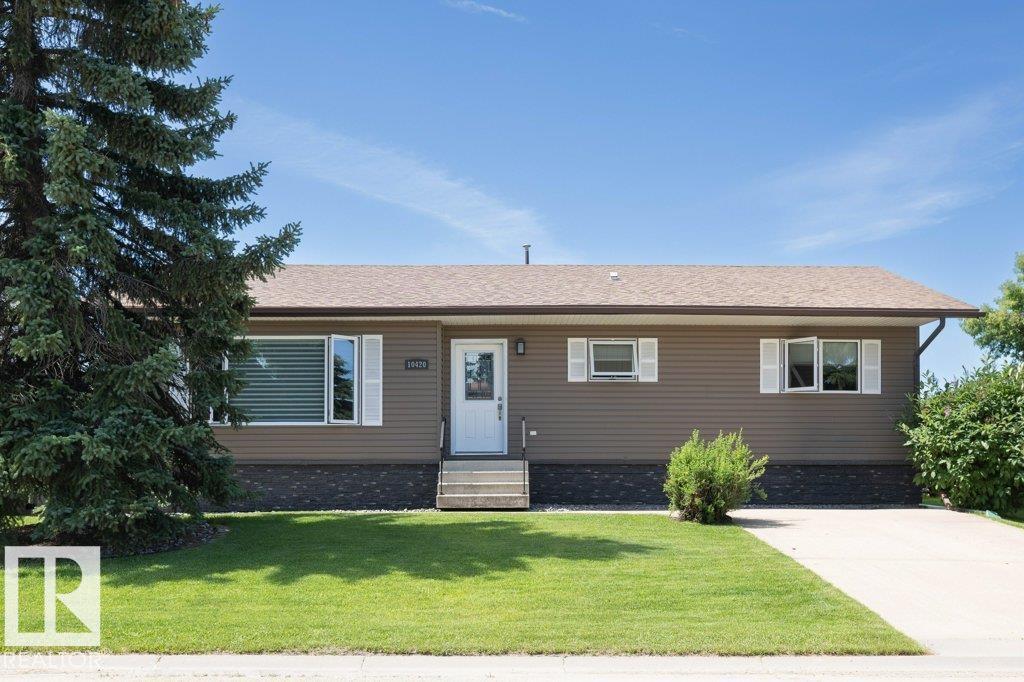 10420 111 Av Property Photo 2