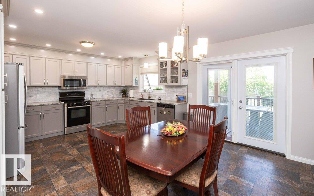 10420 111 Av Property Photo 23