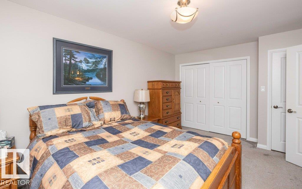 10420 111 Av Property Photo 35