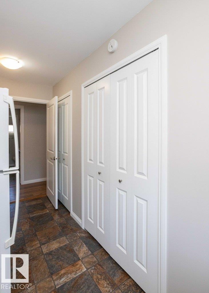 10420 111 Av Property Photo 48
