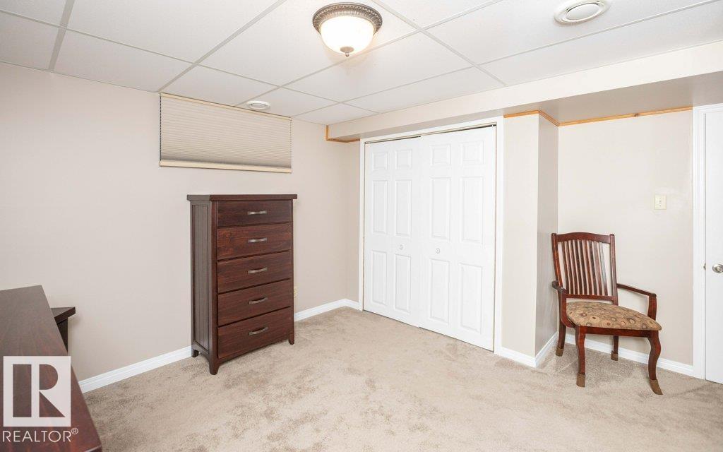 10420 111 Av Property Photo 61