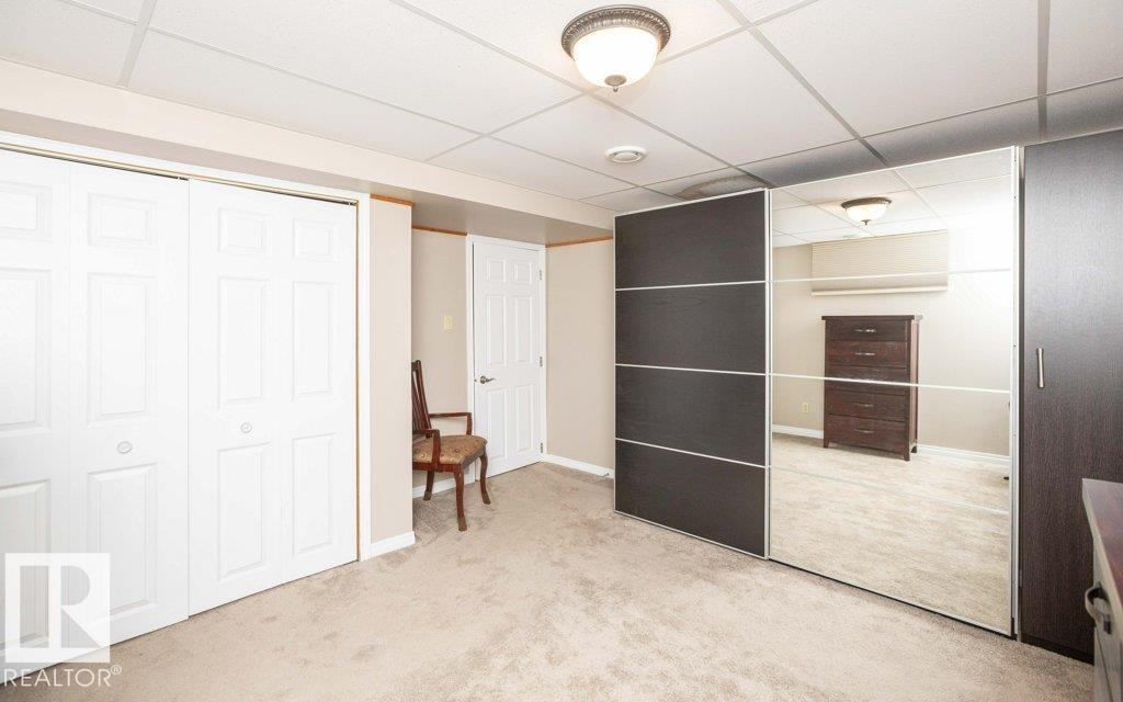 10420 111 Av Property Photo 62