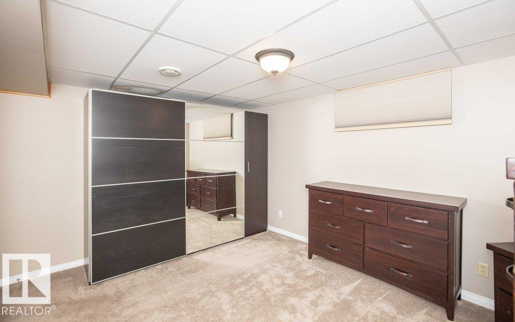10420 111 Av Property Photo 63