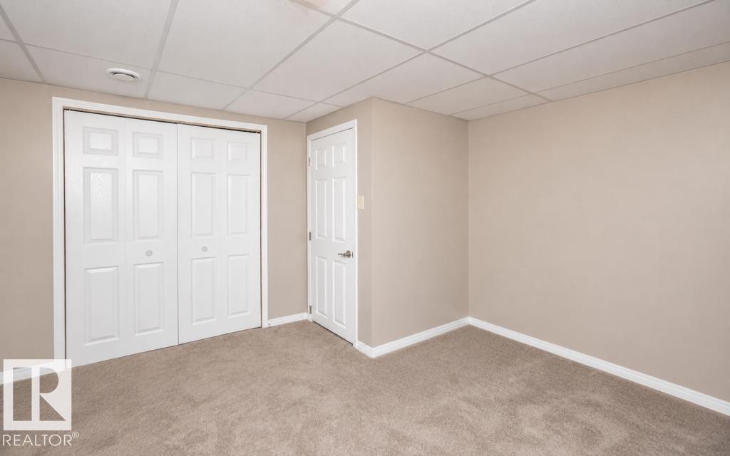 10420 111 Av Property Photo 66