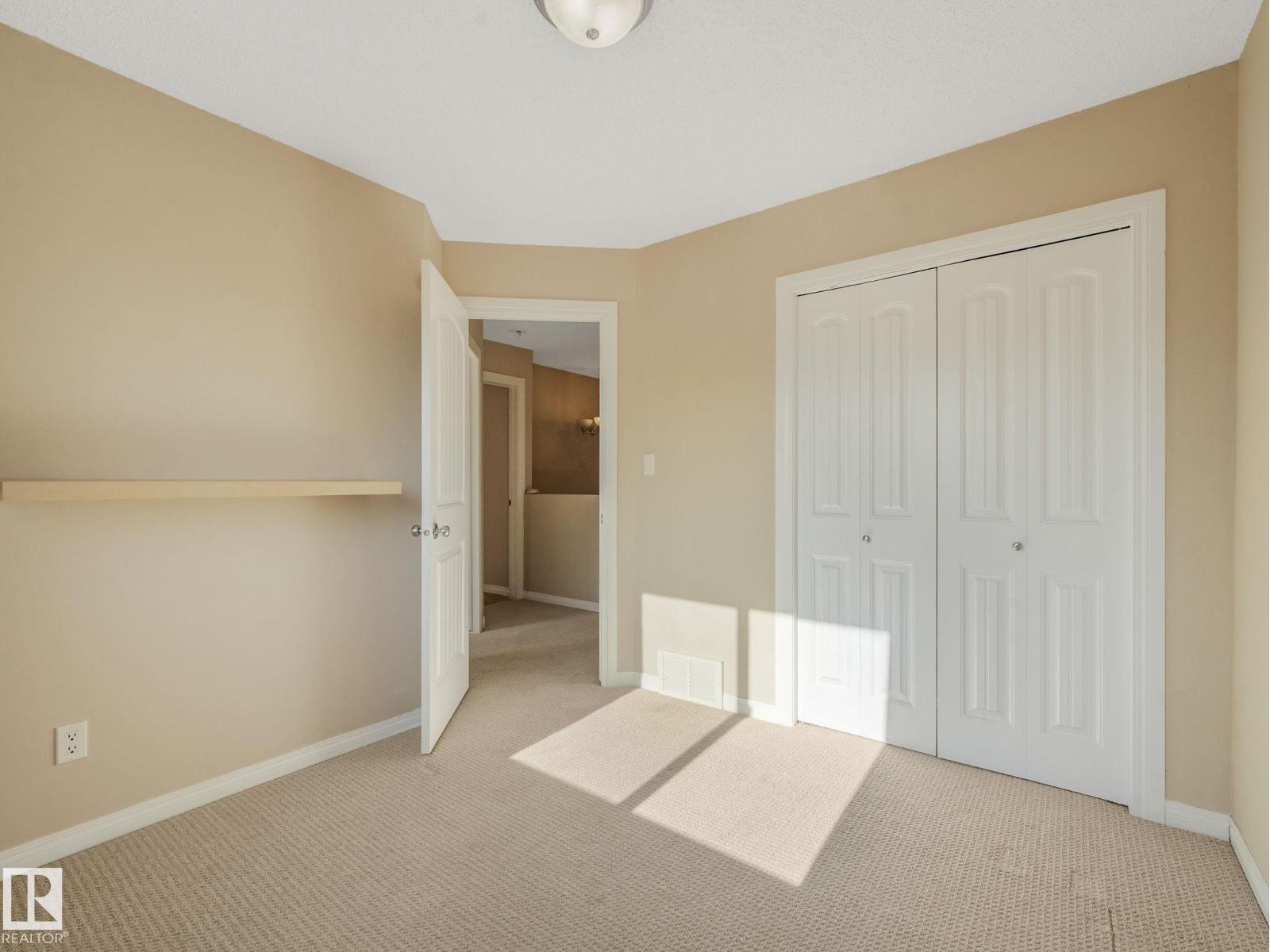 #4 11813 43 St Nw Property Photo 28