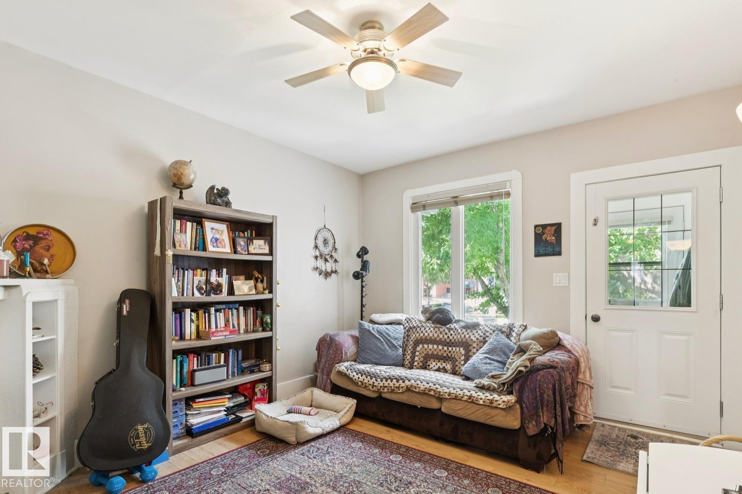 11229 99 Av Nw Property Photo 14